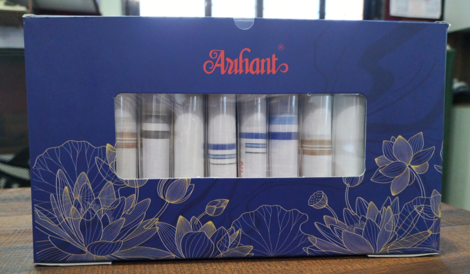 Arihant AH 1625 — White Cotton Handkerchiefs with Colour Borders, 16″ (41 cm) - Image 3